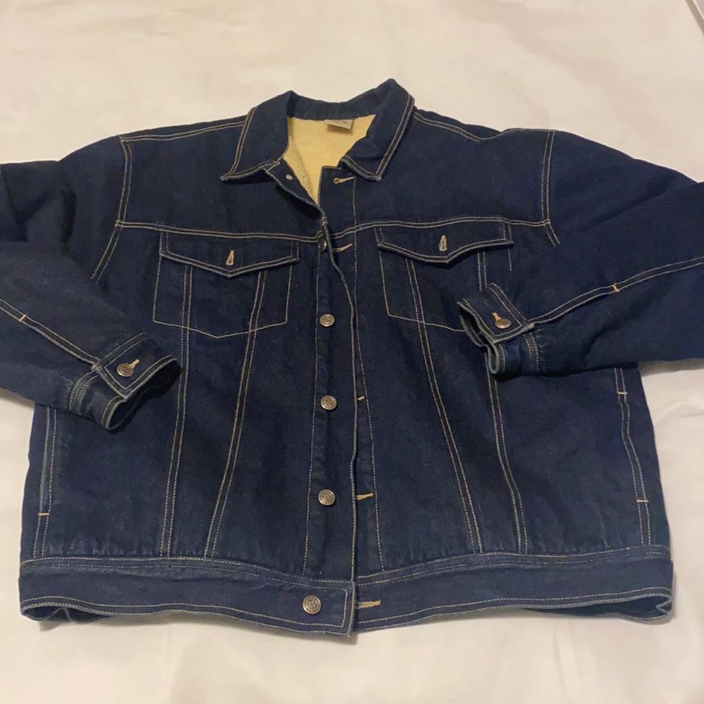 And Eastbay Vintage denim Sherpa Jacket